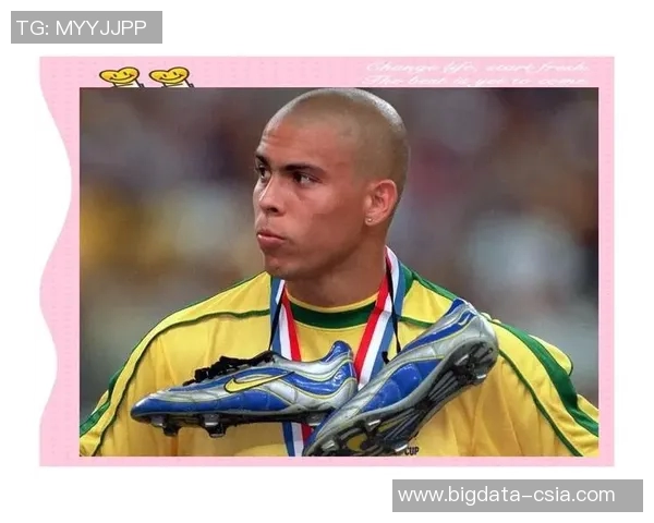 足球球星退役泪别绿茵场 时光荏苒不再年轻心潮澎湃 足球球星退役泪别绿茵场 时光荏苒不再年轻心潮澎湃